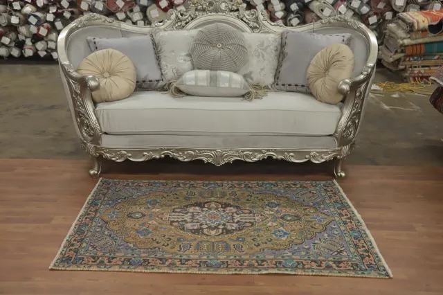 https://image-static-obj.rugsource.com/small/155610_3037186_81c2782a.jpeg