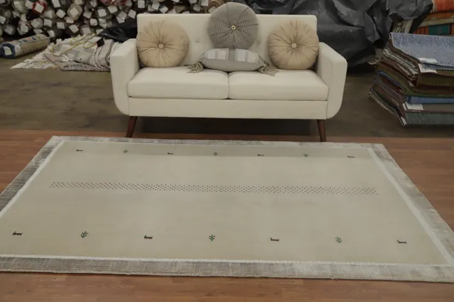 https://image-static-obj.rugsource.com/small/156003_3049993_0d38b1eb.jpeg