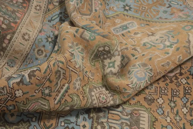 https://image-static-obj.rugsource.com/small/156395_3043943_e2f135fa.jpeg