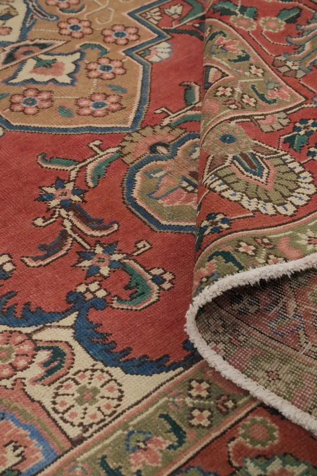 https://image-static-obj.rugsource.com/small/156433_3044560_6f48360e.jpeg