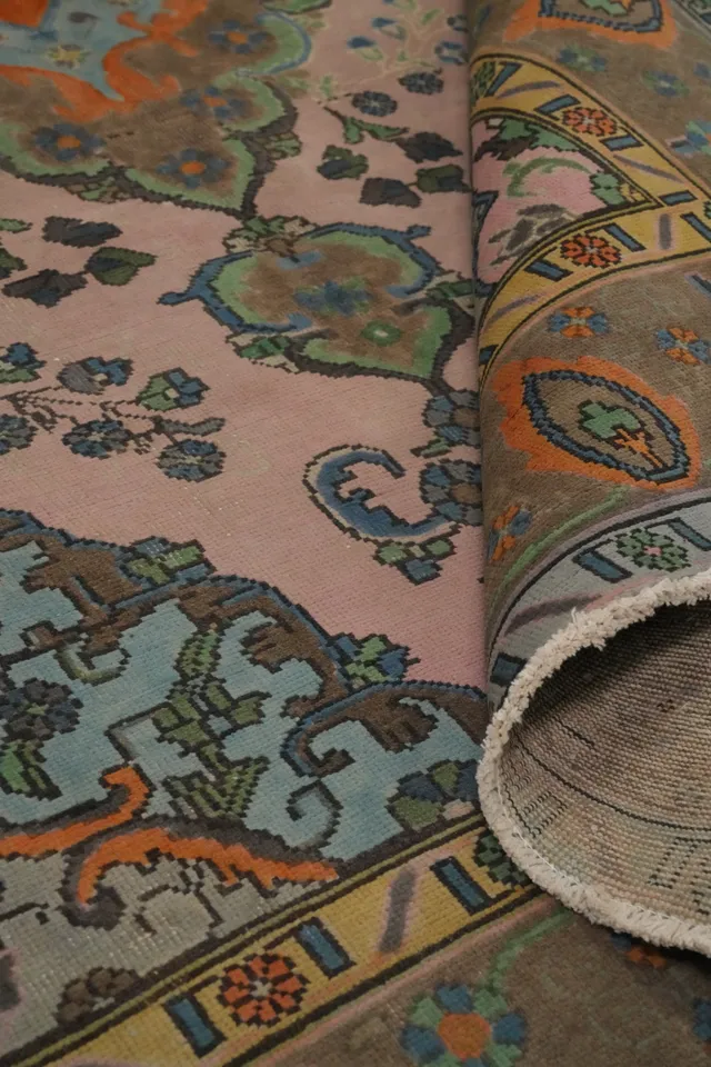 https://image-static-obj.rugsource.com/small/156435_3044594_5bc74115.jpeg