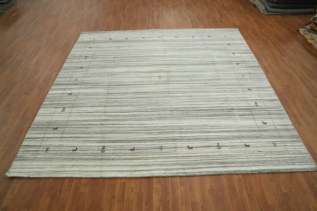https://image-static-obj.rugsource.com/small/156571_3067051_d904a7cb.jpeg