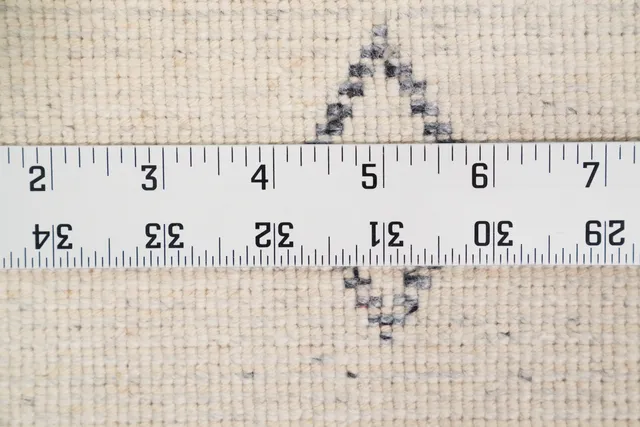https://image-static-obj.rugsource.com/small/156670_3081546_d39ac966.jpeg