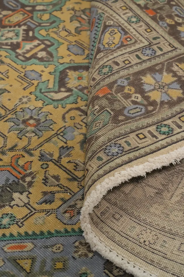 https://image-static-obj.rugsource.com/small/156803_3047370_cf2720fa.jpeg