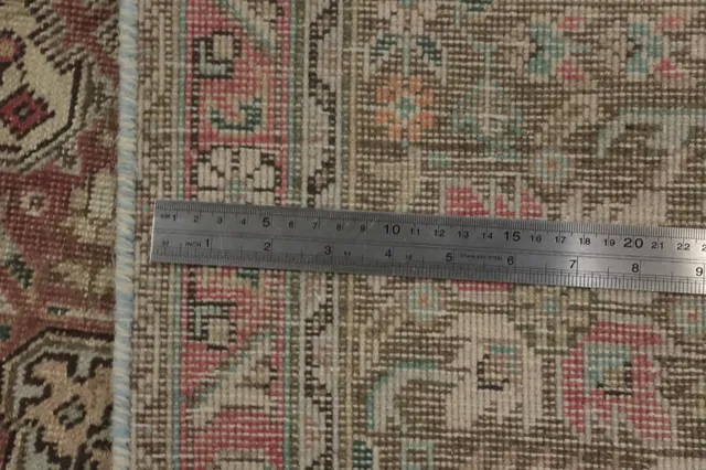 https://image-static-obj.rugsource.com/small/156814_3047512_1f2581fd.jpeg
