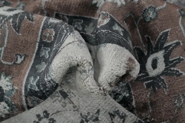 https://image-static-obj.rugsource.com/small/156946_3050366_ae7533d9.jpeg