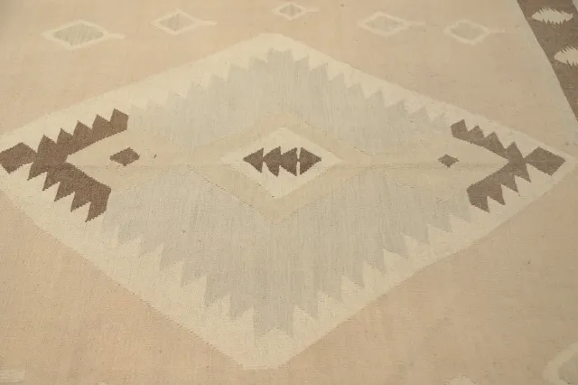 https://image-static-obj.rugsource.com/small/157106_3052156_76260e67.jpeg