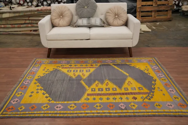 https://image-static-obj.rugsource.com/small/157117_3053759_96eda5ca.jpeg