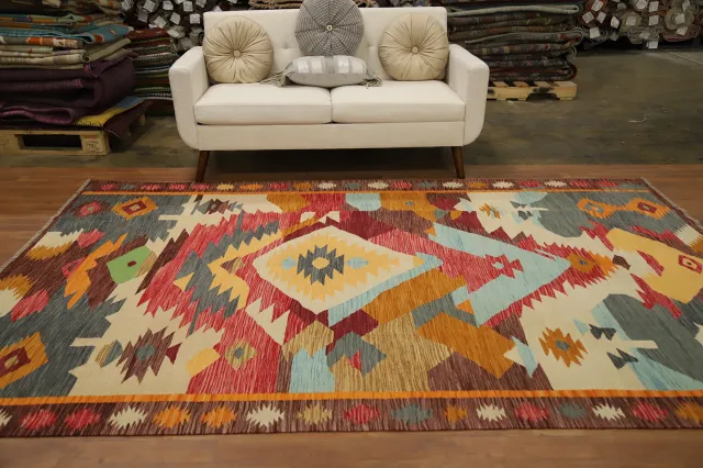 https://image-static-obj.rugsource.com/small/157173_3084523_05593e4b.jpeg