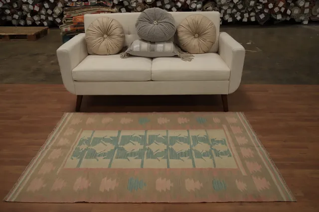 https://image-static-obj.rugsource.com/small/157269_3079463_61127f92.jpeg