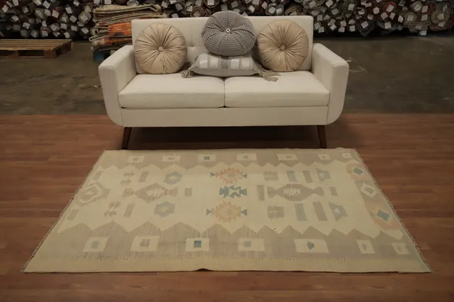 https://image-static-obj.rugsource.com/small/157274_3079507_1df56c94.jpeg