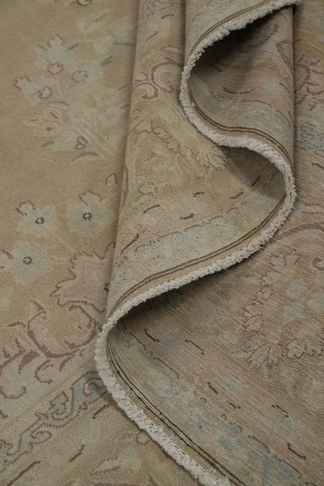 https://image-static-obj.rugsource.com/small/157320_3052691_02746fbb.jpeg