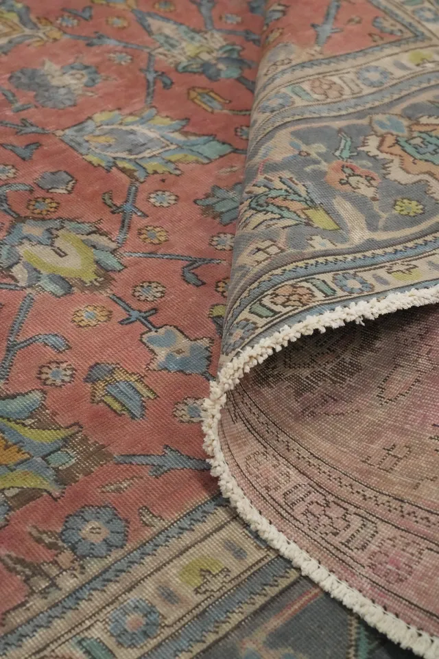 https://image-static-obj.rugsource.com/small/157388_3053179_c1be9280.jpeg