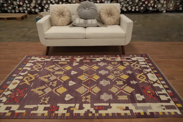 https://image-static-obj.rugsource.com/small/157430_3078993_a7466e50.jpeg