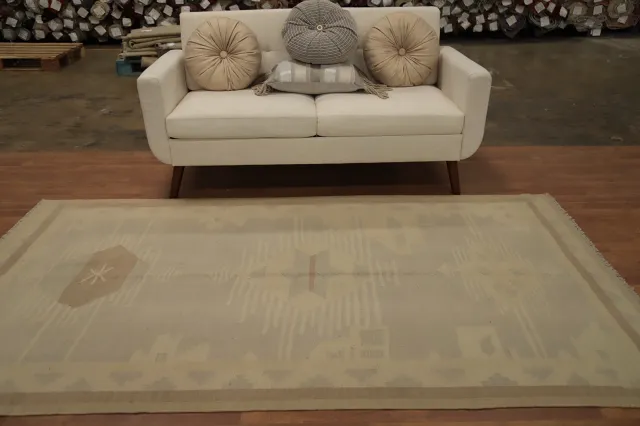 https://image-static-obj.rugsource.com/small/157434_3079037_59322055.jpeg