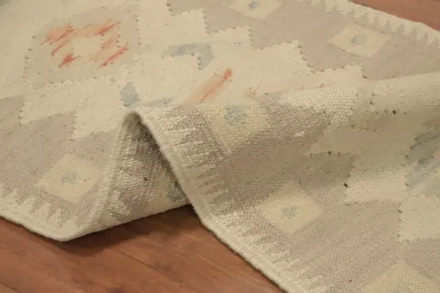 https://image-static-obj.rugsource.com/small/157538_3057338_c371b235.jpeg