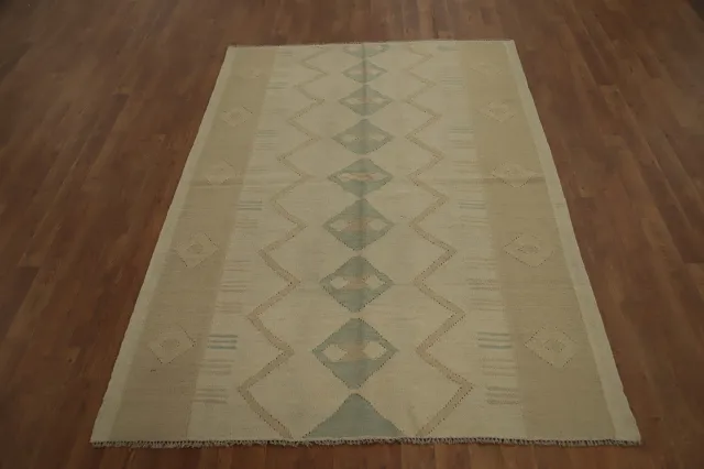 https://image-static-obj.rugsource.com/small/157604_3075813_7d7e083c.jpeg