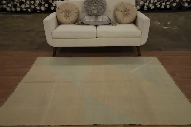 https://image-static-obj.rugsource.com/small/157605_3075825_19e0bf24.jpeg