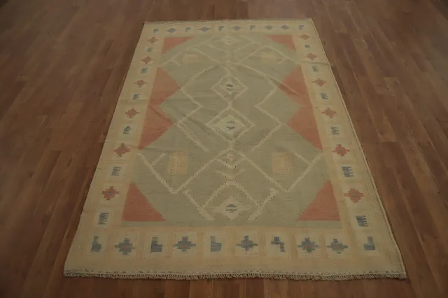 https://image-static-obj.rugsource.com/small/157609_3075868_77c357a4.jpeg