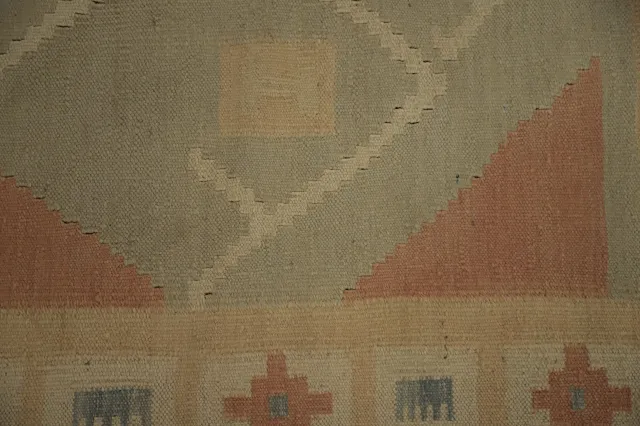 https://image-static-obj.rugsource.com/small/157609_3075870_f852b469.jpeg