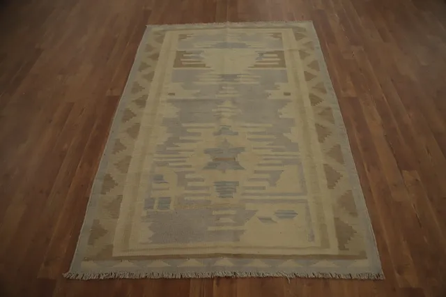 https://image-static-obj.rugsource.com/small/157610_3075879_1d27108d.jpeg