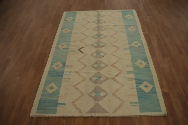 https://image-static-obj.rugsource.com/small/157611_3075890_a1e3706f.jpeg