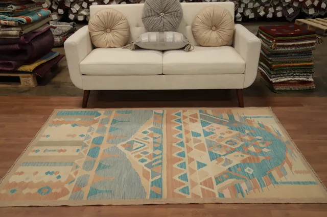 https://image-static-obj.rugsource.com/small/157635_3082474_ab7f57ab.jpeg