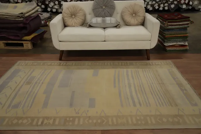 https://image-static-obj.rugsource.com/small/157764_3082810_a48c2bbd.jpeg