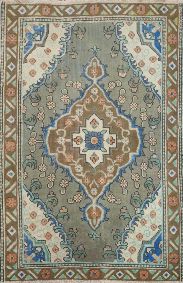 https://image-static-obj.rugsource.com/small/157930_3061150_35eef362.jpeg