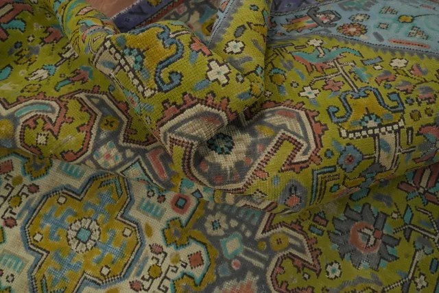 https://image-static-obj.rugsource.com/small/158079_3066337_c4b9e01d.jpeg