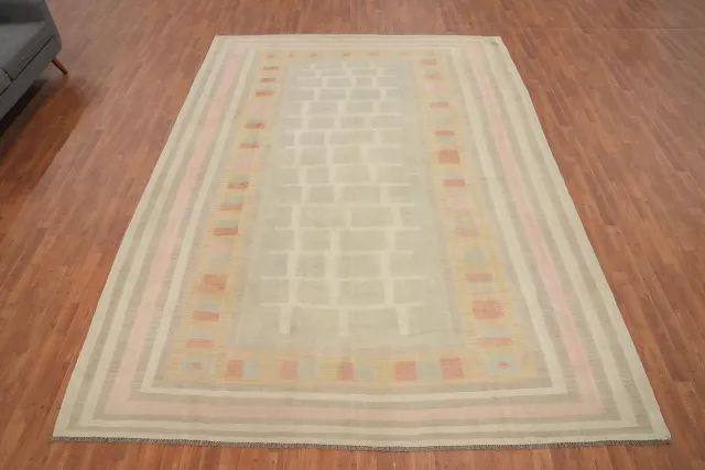 https://image-static-obj.rugsource.com/small/158159_3085276_06e7aa51.jpeg