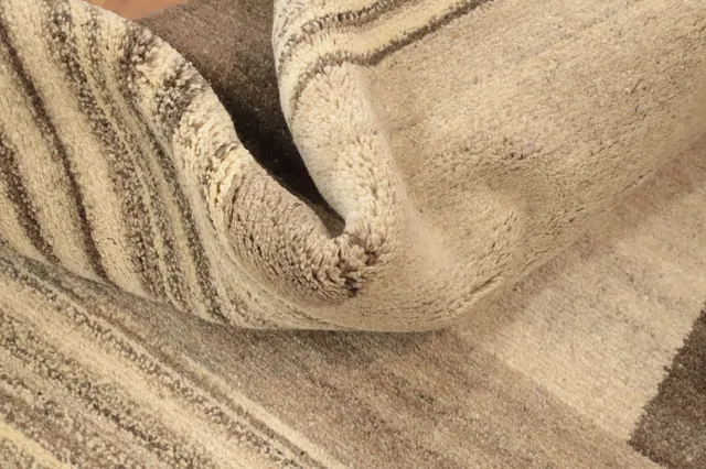 https://image-static-obj.rugsource.com/small/158291_3070944_23f21653.jpeg