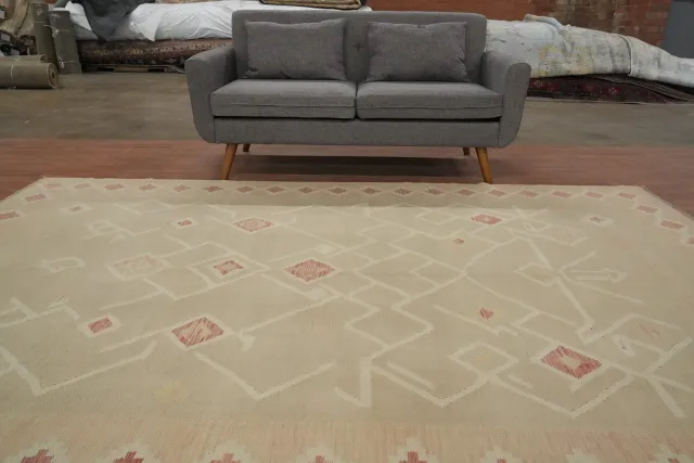 https://image-static-obj.rugsource.com/small/158461_3085343_d957b0e8.jpeg