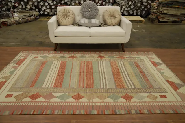 https://image-static-obj.rugsource.com/small/158599_3085717_2541fcc8.jpeg