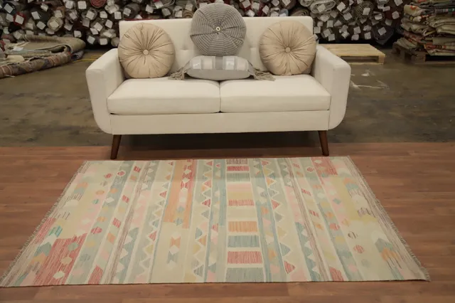 https://image-static-obj.rugsource.com/small/158665_3085772_b8e25efe.jpeg