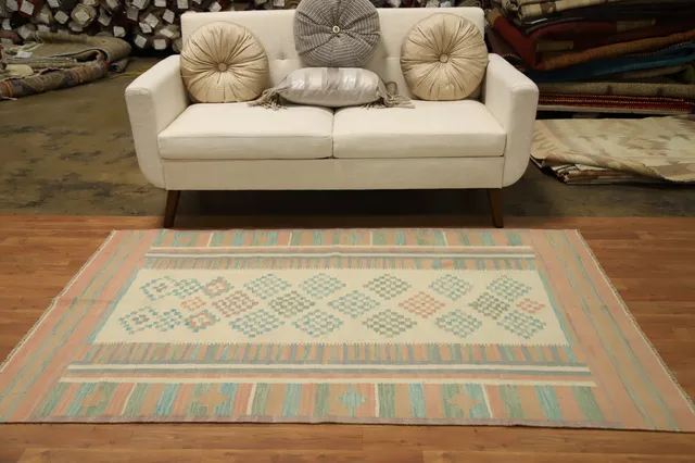 https://image-static-obj.rugsource.com/small/158689_3087706_0118af61.jpeg