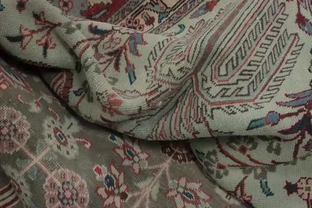 https://image-static-obj.rugsource.com/small/158879_3080539_a75579db.jpeg
