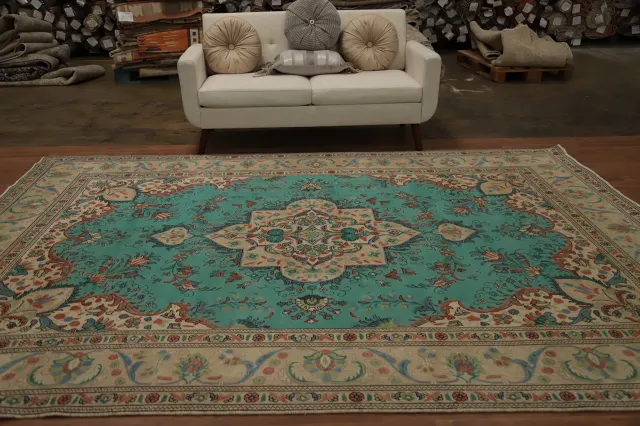https://image-static-obj.rugsource.com/small/158897_3080117_a51739a4.jpeg