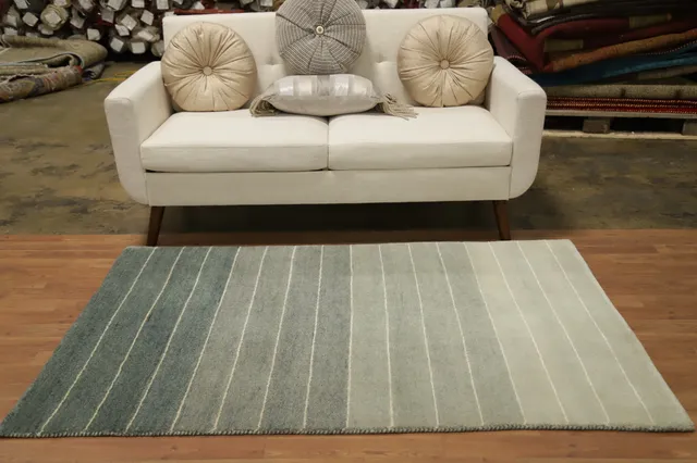 https://image-static-obj.rugsource.com/small/159134_3087241_e7f7fd26.jpeg