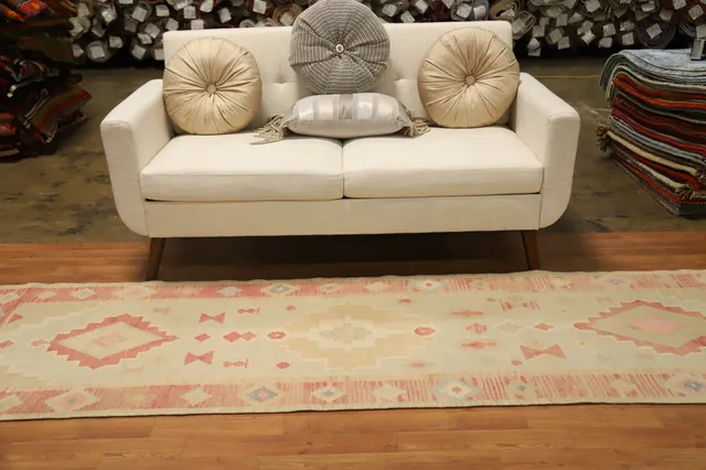 https://image-static-obj.rugsource.com/small/159833_3100253_eb247229.jpeg