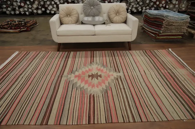 https://image-static-obj.rugsource.com/small/159886_3098643_7429915b.jpeg