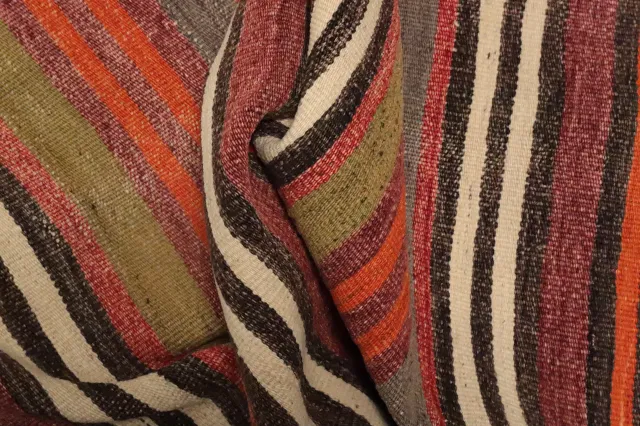 https://image-static-obj.rugsource.com/small/159912_3097949_085352df.jpeg