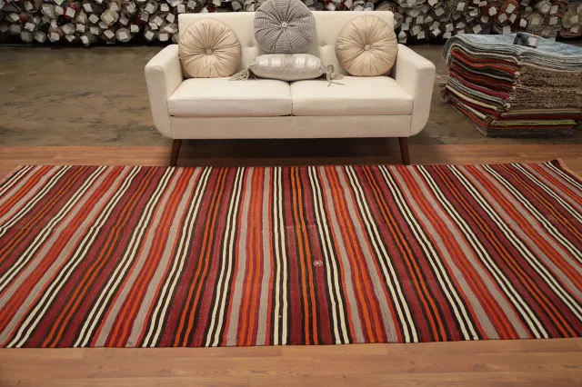 https://image-static-obj.rugsource.com/small/159942_3098061_a8e4752b.jpeg