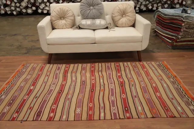 https://image-static-obj.rugsource.com/small/159945_3097325_265d4a20.jpeg