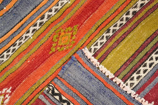 https://image-static-obj.rugsource.com/small/159948_3100637_c0d1c1d5.jpeg