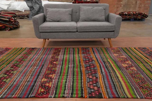 https://image-static-obj.rugsource.com/small/159956_3097442_9f7bf0d7.jpeg