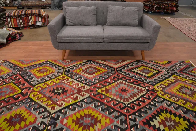 https://image-static-obj.rugsource.com/small/160046_3098784_b0522c08.jpeg