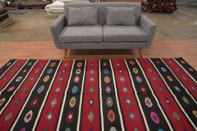 https://image-static-obj.rugsource.com/small/160057_3100642_70b2e63e.jpeg
