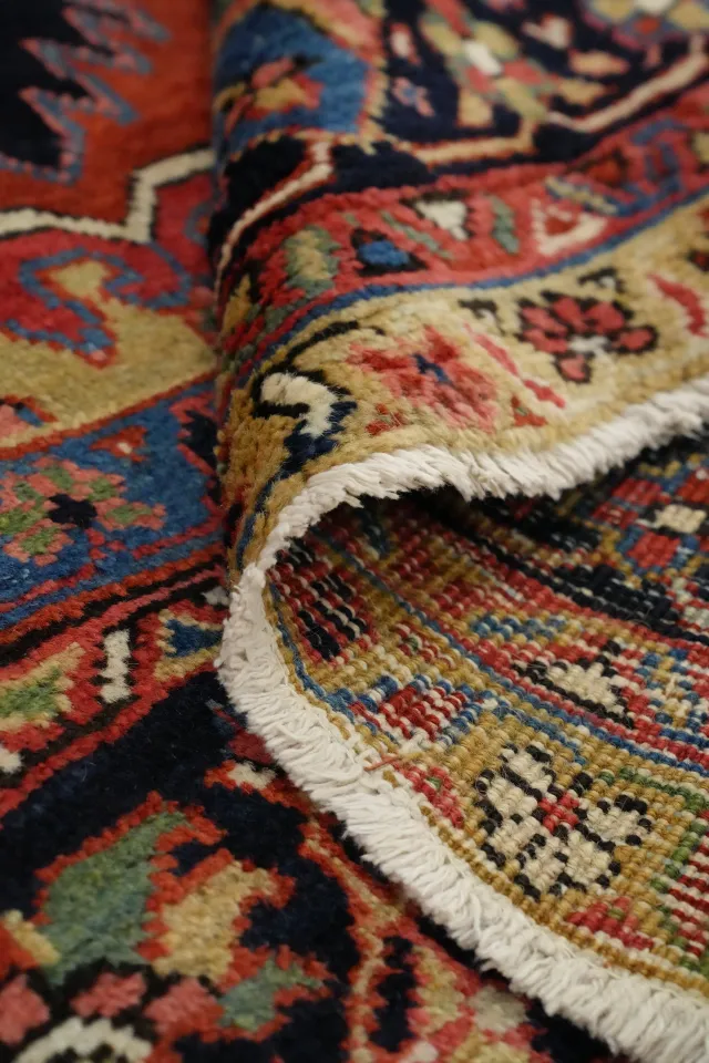 https://image-static-obj.rugsource.com/small/160106_3101228_2325a94b.jpeg