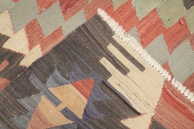 https://image-static-obj.rugsource.com/small/160133_3101622_70026d46.jpeg